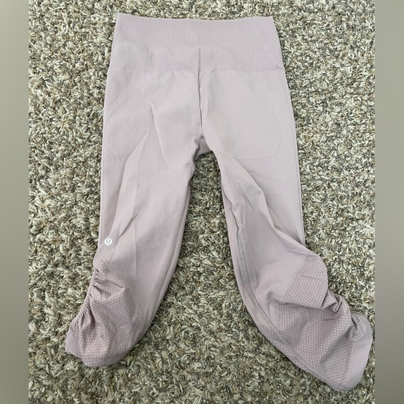 Lululemon cropped leggings - Picture 3 of 3